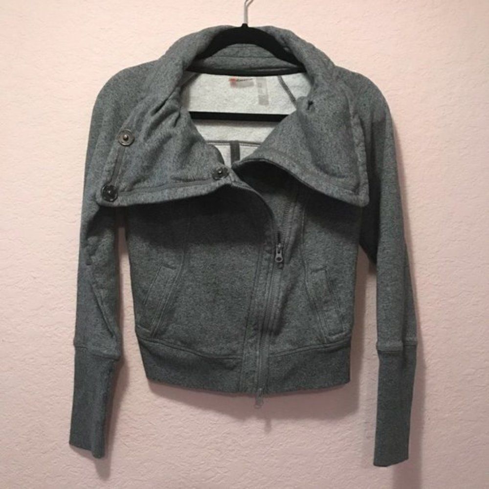 *30off3* Zella Gray Zip up Sweatshirt with‎ snap on buttons. - Picture 4 of 9